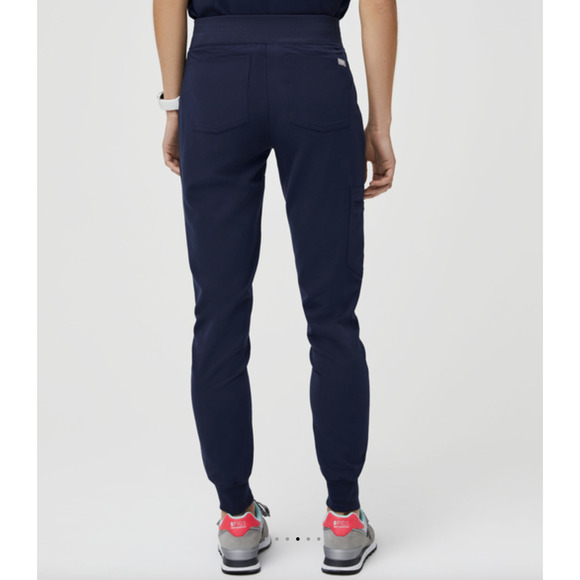 Large - Navy - FIGS scrubs Set - Top and Jogger Pants - Picture 9 of 9